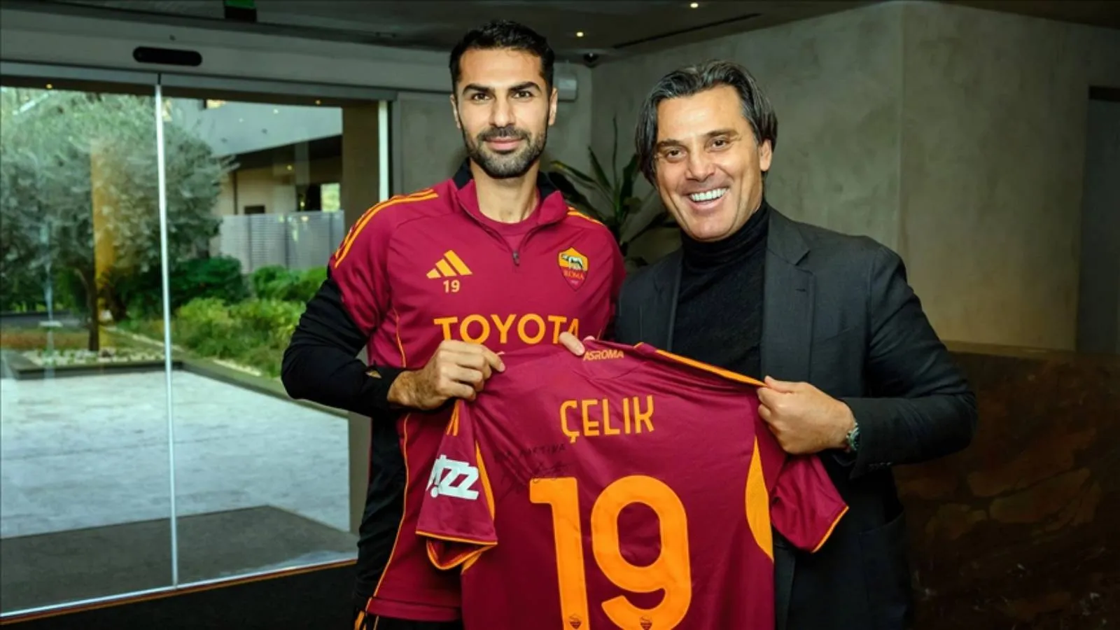 Vincenzo Montella'dan Roma'ya kulüp ziyareti