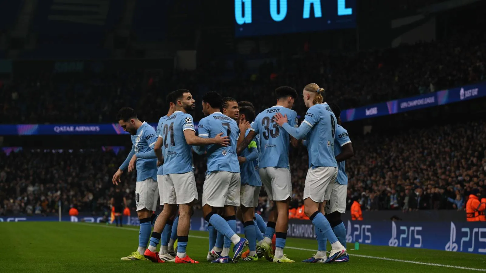 Çabaladı ama olmadı: Galatasaray, Manchester City'ye 2 golle mağlup olsa da, adını play-off'a yazdırdı