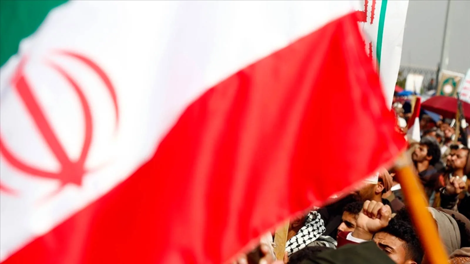 İran’da döviz taahhüdünü yerine getirmeyen şirketlere uyarı