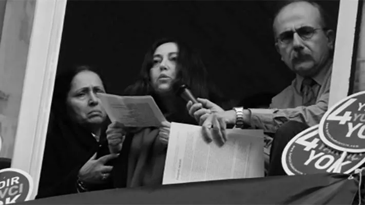 Abdi İpekçi’nin kızı Nükhet İpekçi, babasının 47. ölüm yıldönümünün ertesinde vizyona girecek Çatlı filmini ve cinayeti anlattı: Demek şimdi de filmini görmek gerekecekmiş… - 
                    1. Resim