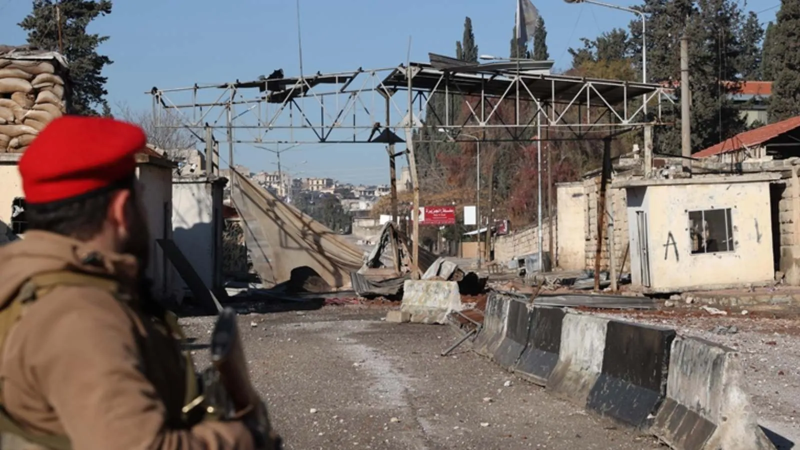 Suriye Cumhurbaşkanlığı Danışmanı: Halep’te kazanılan başarı kaosa bel bağlayanlara ders oldu