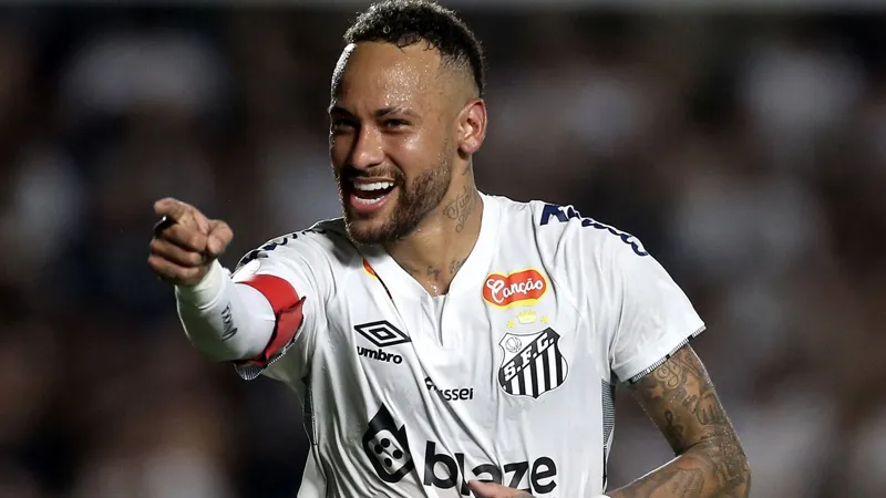 Neymar ve Santos nikâh tazeledi