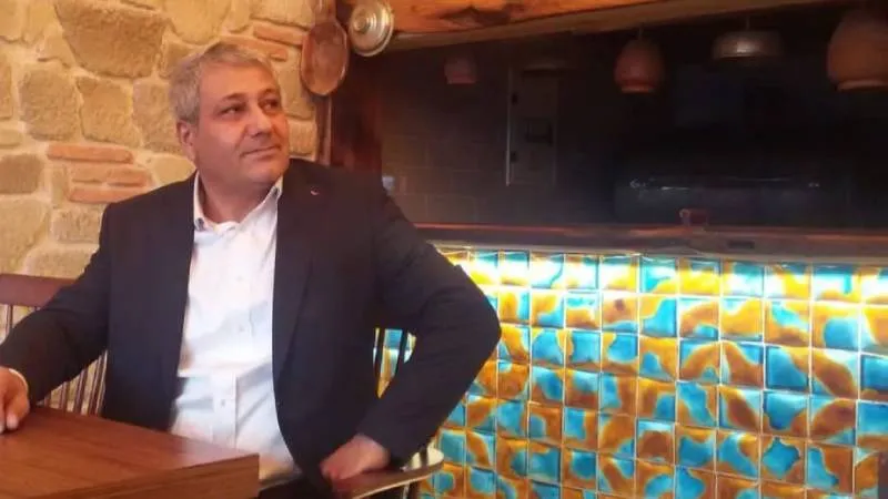 Bakkalın hediye ettiği içkiyi içti, hayatını kaybetti
