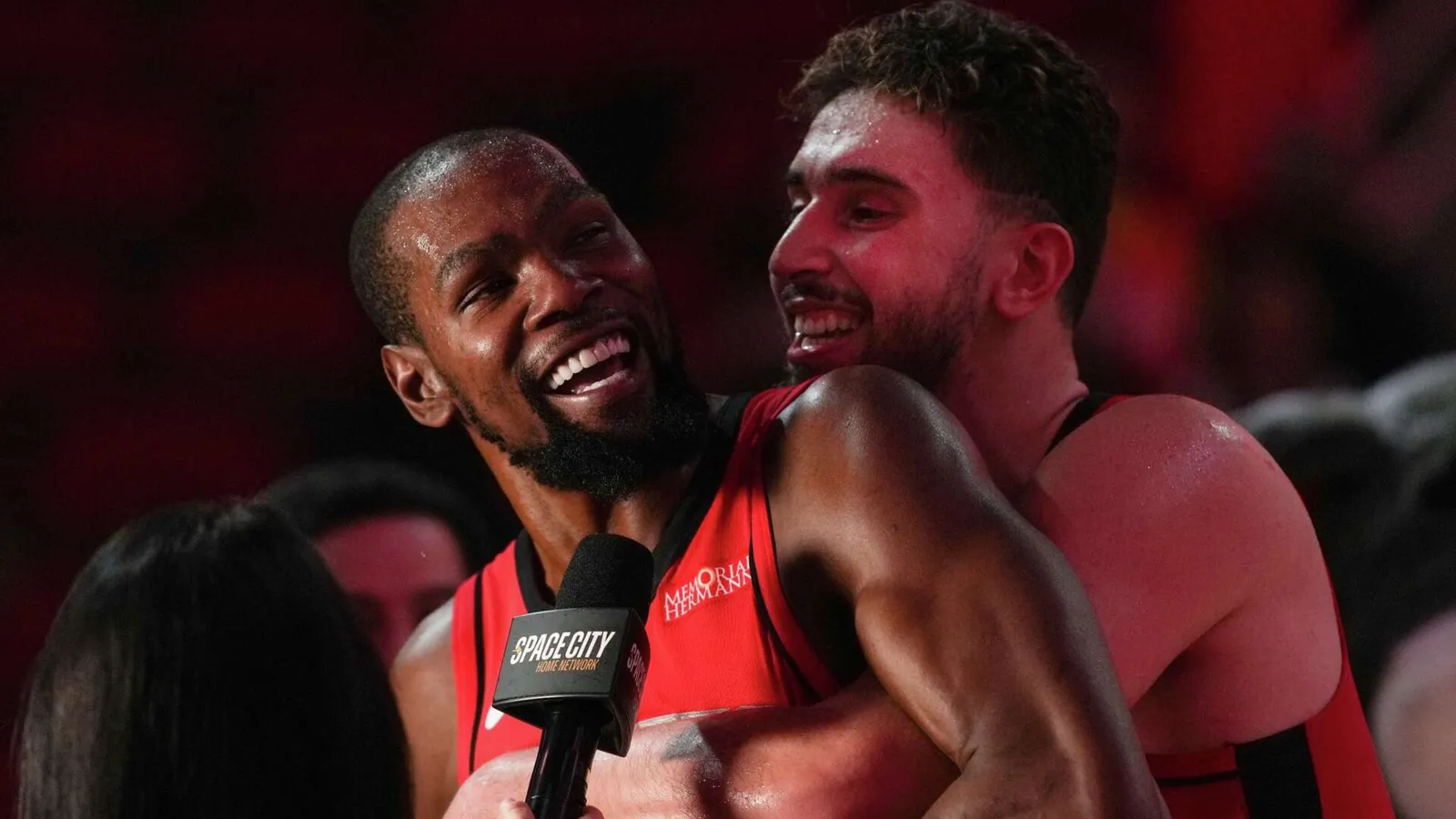Kevin Durant, NBA'de en fazla sayı atan 6. oyuncu oldu