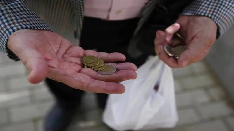 En düşük emekli aylığına yapılacak zam Meclis’e geliyor: Tahminler 20 bin lira!