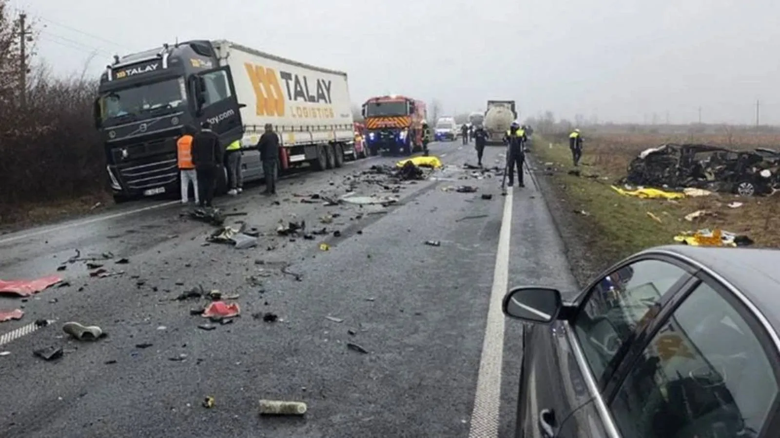 PAOK taraftarlarının içinde bulunduğu araç Romanya'da kaza yaptı: 7 kişi hayatını kaybetti