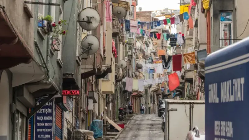 Yoksulluk, dağılmış aileler, çeteler: Çocuklar nasıl suça sürükleniyor, çözüm için neler yapılmalı?