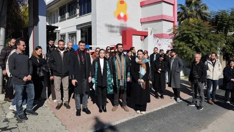 Karne için gittikleri gün, anaokulunun iflas ettiğini öğrendiler