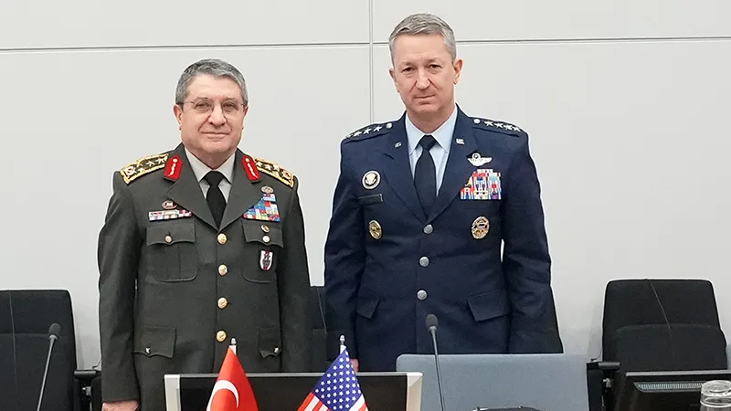 Genelkurmay Başkanı Bayraktaroğlu, ABD'li mevkidaşı Caine ile görüştü