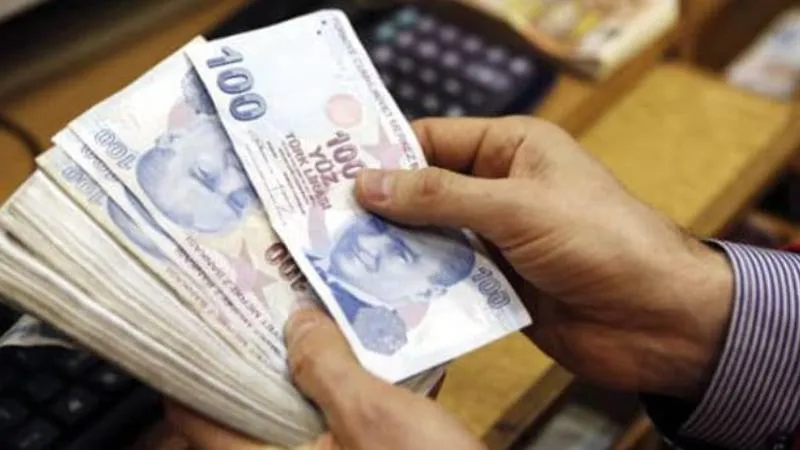 Yeni Şafak yazarı Soysal