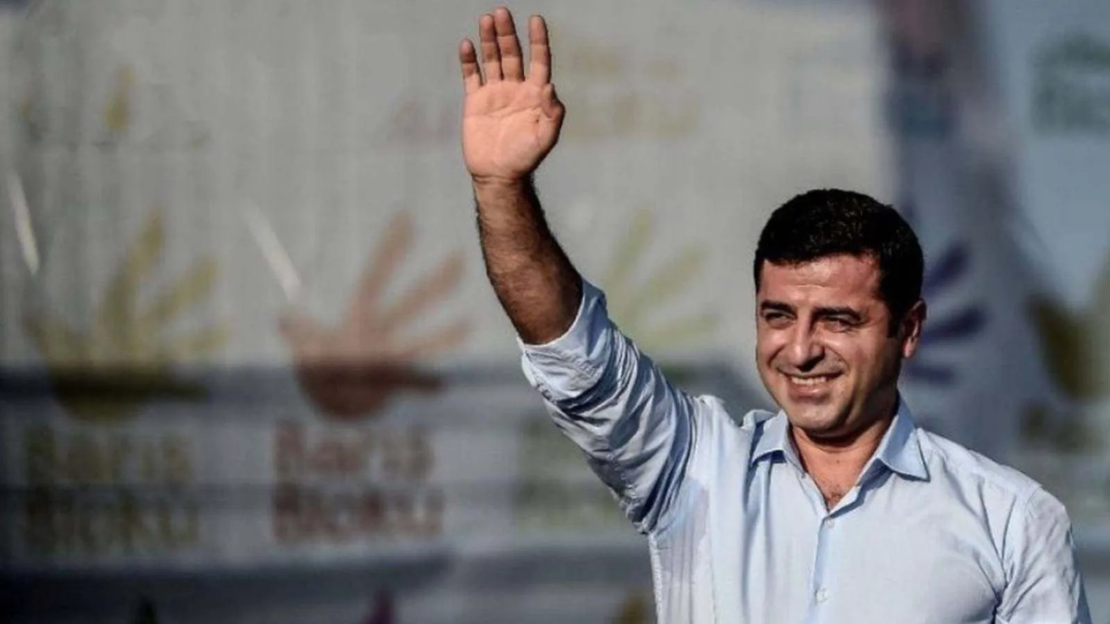 Abdulkadir Selvi: Yasal düzenlemeler yapılıp PKK tasfiye edilir, Demirtaş’ın tahliye süreci başlatılırsa tarihi bir eşik aşılmış olacak
