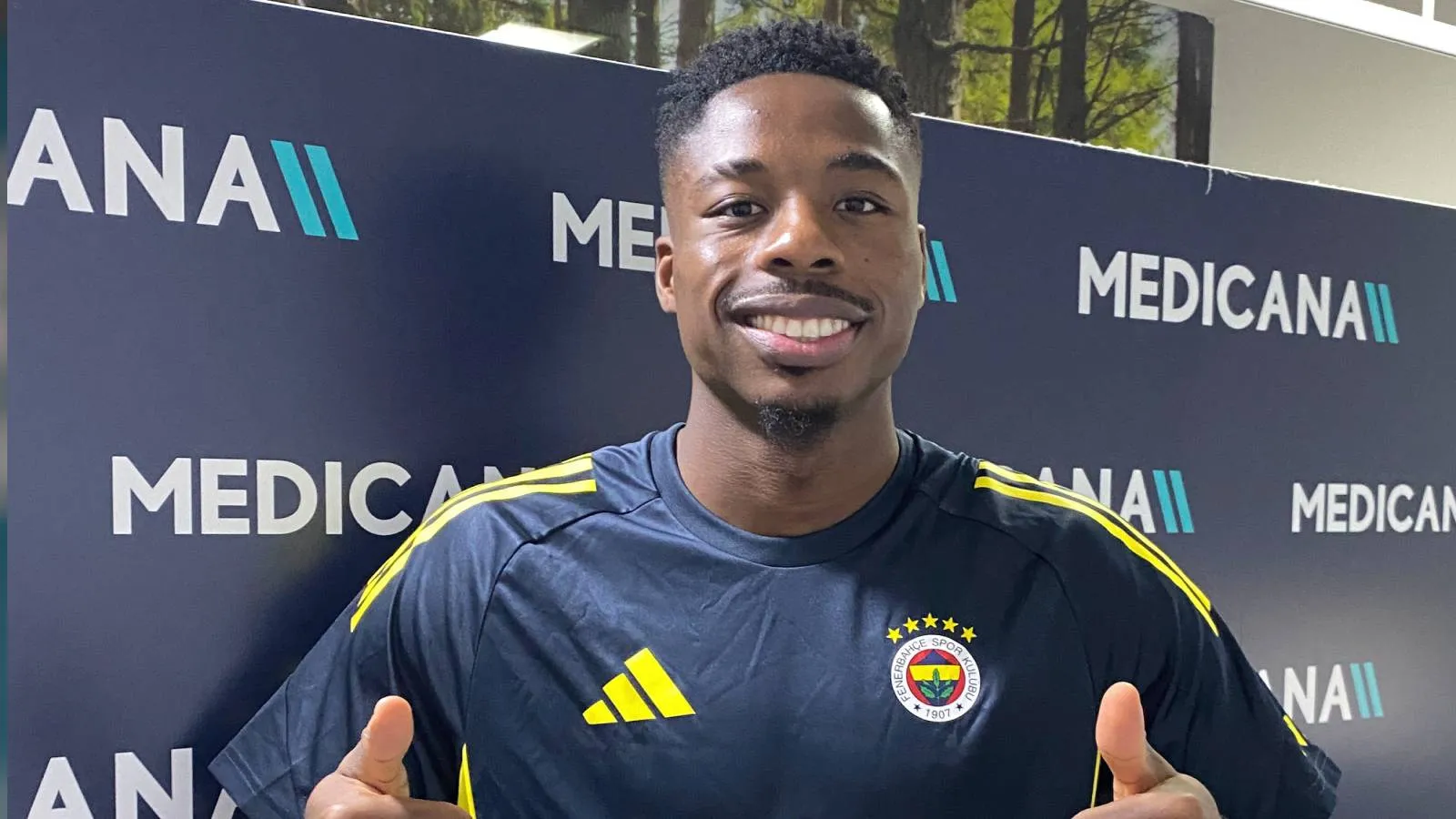 Musaba: Fenerbahçe dünyadaki en büyük kulüplerden biri