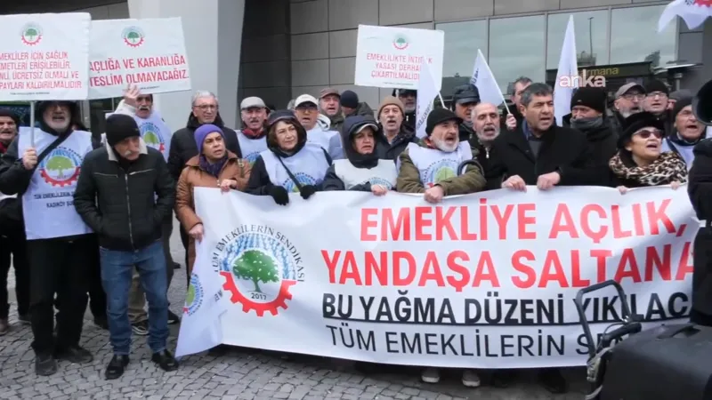 Emekliler iktidara seslendi: Çalışırken ölen, soğukta kaybedilen, tedavi edilemeyen, beslenemeyen, barınamayan her emeklinin yaşamından siz sorumlusunuz