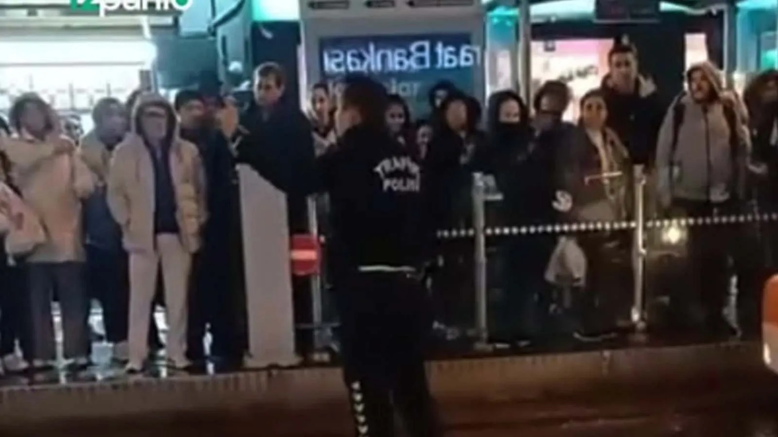 "Çözüm sürecini" eleştirdiği video gündem olmuştu: O polis memuruna tramvayı 2 dakika geciktirdiği gerekçesiyle 3 yıl hapis istemi