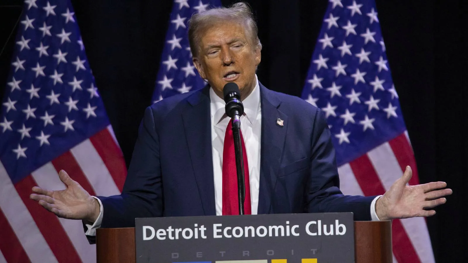 Trump'tan "tarihî ekonomik dönüşüm" ilanı: Stagflasyondan kurtulduk, enflasyonu tarihi seviyelere indirdik