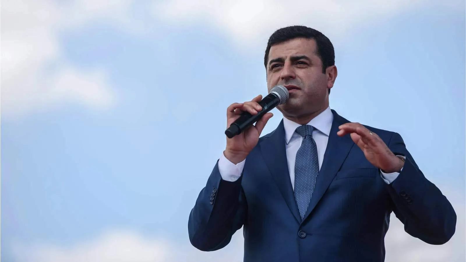 15 yıla kadar hapsi isteniyor: Selahattin Demirtaş'ın Diyarbakır’da yargılandığı dava için istinaf sonucu beklenecek 
