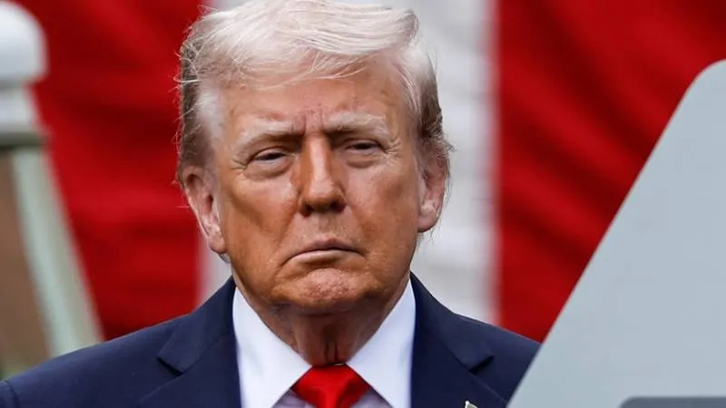 Trump, Minnesota'da bir kişiyi daha vuran göçmen polisinin "kendini koruduğunu" savundu