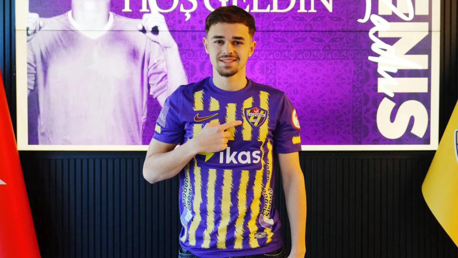 Eyüpspor, Rumen futbolcu Denis Razvan Radu'yu renklerine bağladı