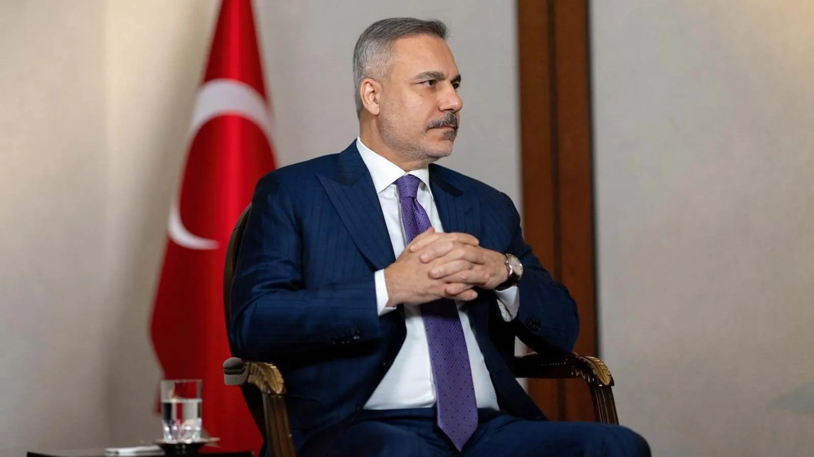 Hakan Fidan’dan kritik mesaj: YPG'nin tarihi dönüşüm yaşaması gerekiyor; Suriye ayağı bittikten sonra Irak ayağı da var!