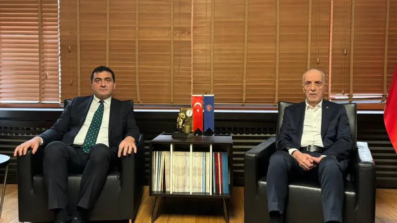 CHP'den TÜRK-İŞ Başkanı Atalay'a ziyaret: Bu ücretler ne asgari ücretliye ne emekliye yetiyor