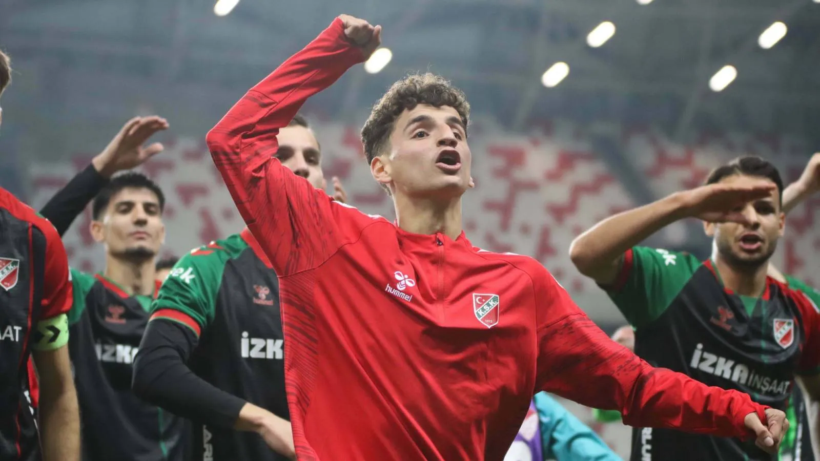 Karşıyaka'nın genç yeteneği, Trabzonspor ve Fenerbahçe'yi peşine taktı