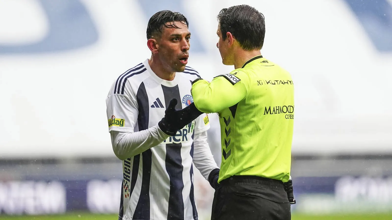 İrfan Can Kahveci, hedefini açıkladı: Fenerbahçe'ye geri dönebilmek