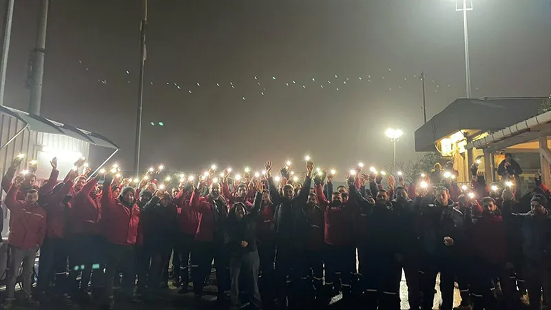 Erkan Baş'tan Migros depo işçilerine destek: İşçinin hakkını verin
