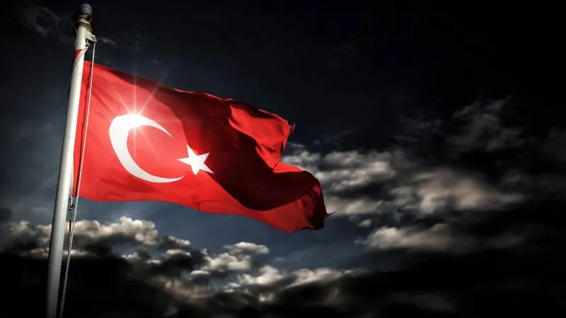 Barış Terkoğlu: 15 yıl önceki bayrak indirme olayının üstü “sürecin selameti, iktidarın nimeti” için kapatılmıştı