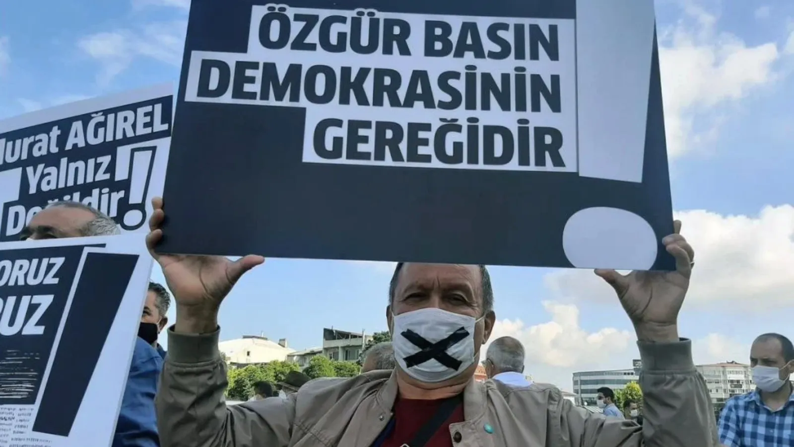 Gazeteciye yönelik susturma ve tasfiye süreci