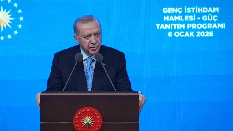 Erdoğan “Gençler iş beğenmiyor deyip haksızlık ediyorlar” dedi, genç istihdam hamlesinin detaylarını açıkladı: Günlük 1375 lira cep harçlığı!
