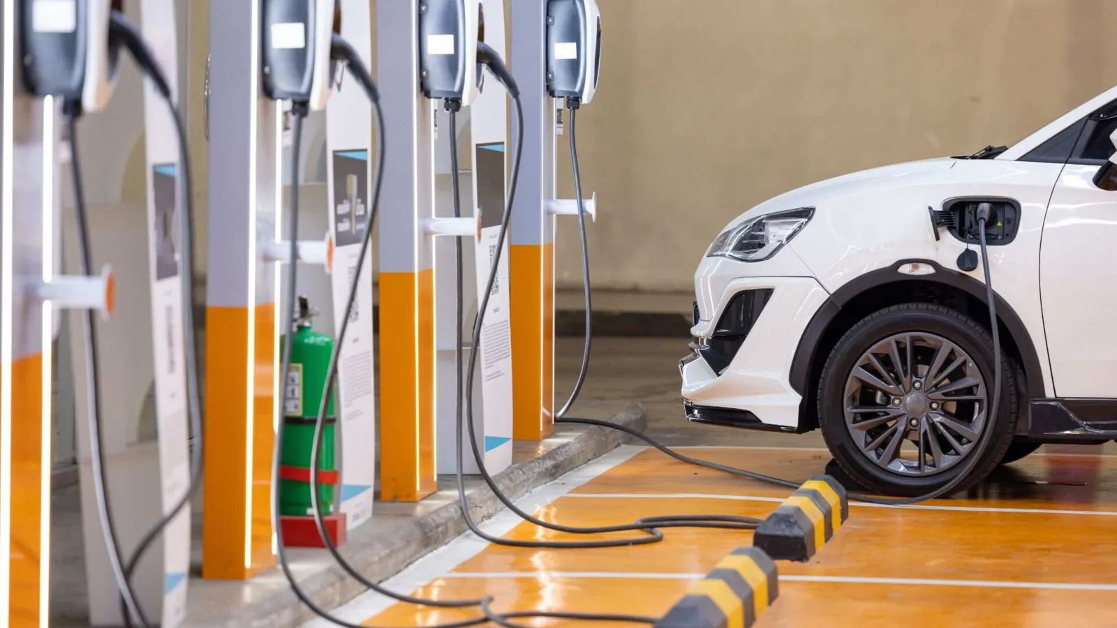 Motorlu araç satıcıları: İkinci el piyasasında elektrikli araç sayısı artacak