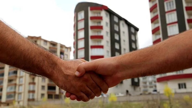 Murat Muratoğlu yurt dışı konut alımı verilerini değerlendirdi: Bu bir istatistik değil, bu tam bir “güven iflası” dalgasıdır