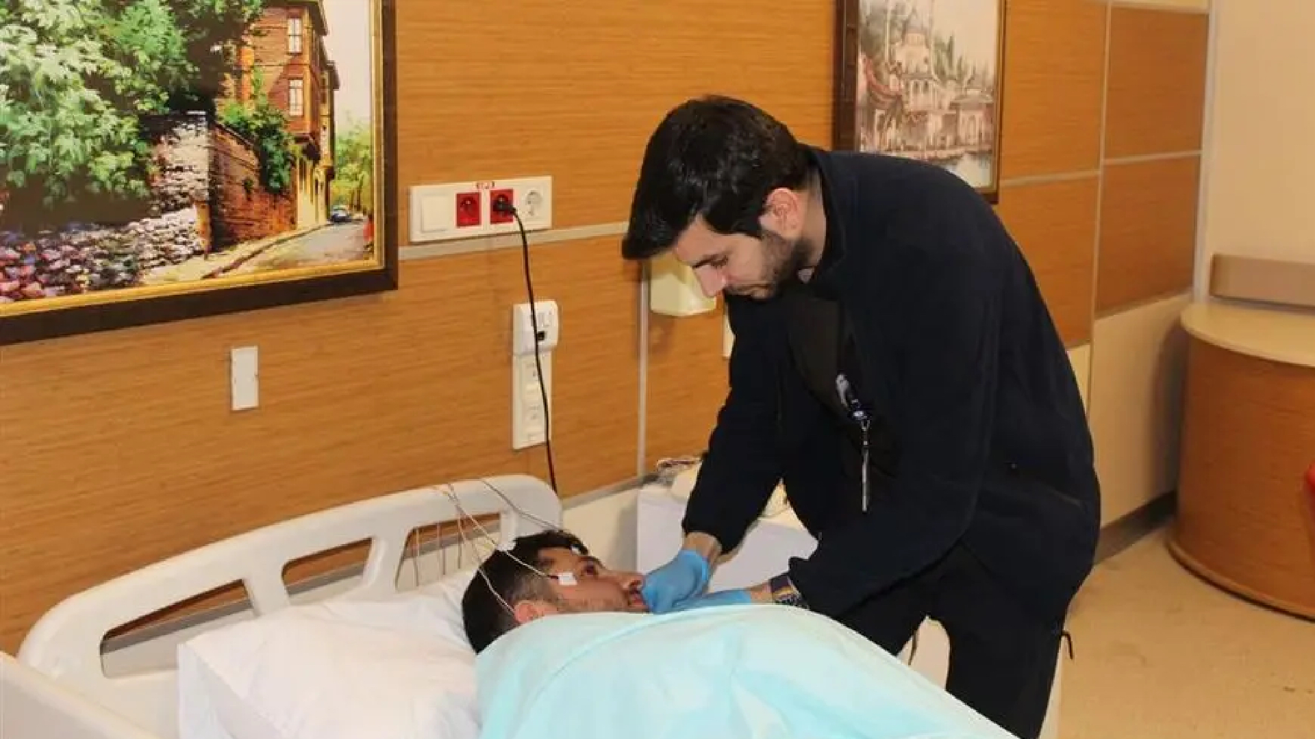 Tatvan Devlet Hastanesinde uyku laboratuvarı hizmete açıldı