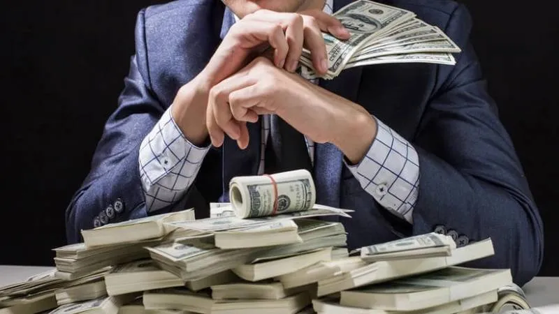 Zirve değişmedi, Selçuk Bayraktar listeye girdi: İşte Forbes'a göre Türkiye'nin en zengin 10 ismi