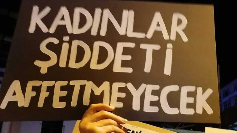 Kadın Cinayetlerini Durduracağız Platformu raporu: Başvurularda fiziksel şiddet ilk sırada, dijital şiddet vakaları artıyor
