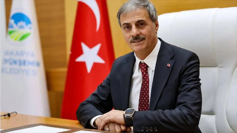 AKP'li Belediye Başkanı Yusuf Alemdar, 'mezunum' dedi: Üniversiteden yalanlama geldi