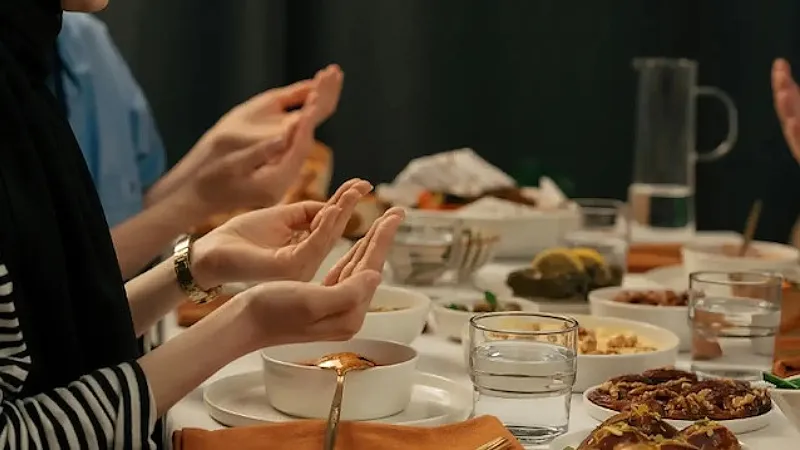 İşte il il ramazanın ilk günü için sahur ve iftar saatleri
