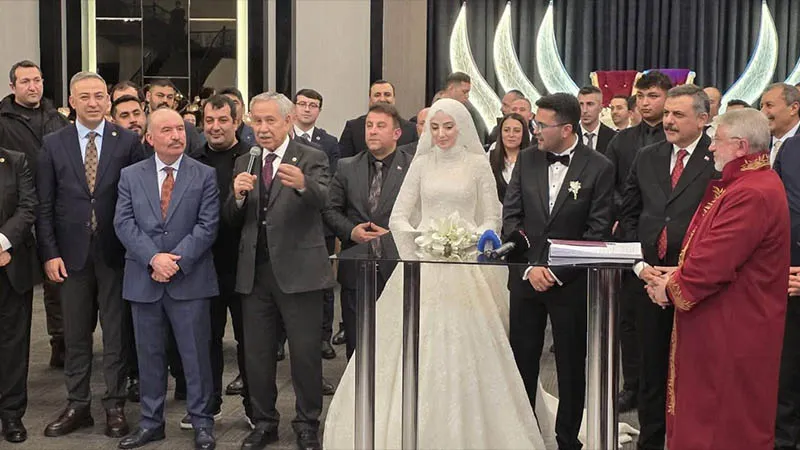Bakan Çiftçi, AKP Milletvekili Murat Yıldırım’ın oğlunun düğününe katıldı