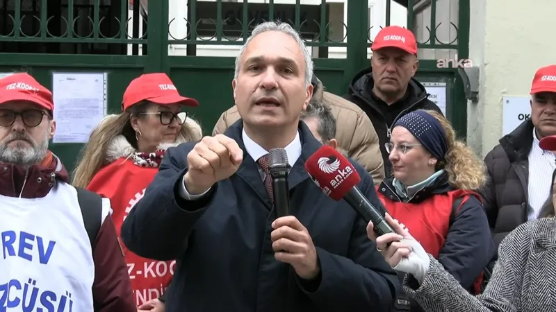 CHP'den çalışma koşullarını protesto eden İtalyan Lisesi'ndeki Türk öğretmenlere destek: Burada yanlış işler oluyor!