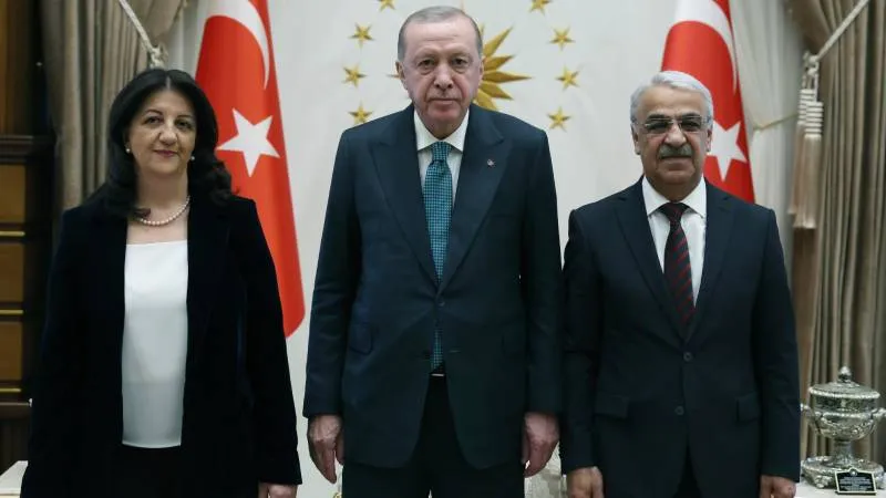 DEM Parti İmralı heyeti, Cumhurbaşkanı Erdoğan'la görüştü