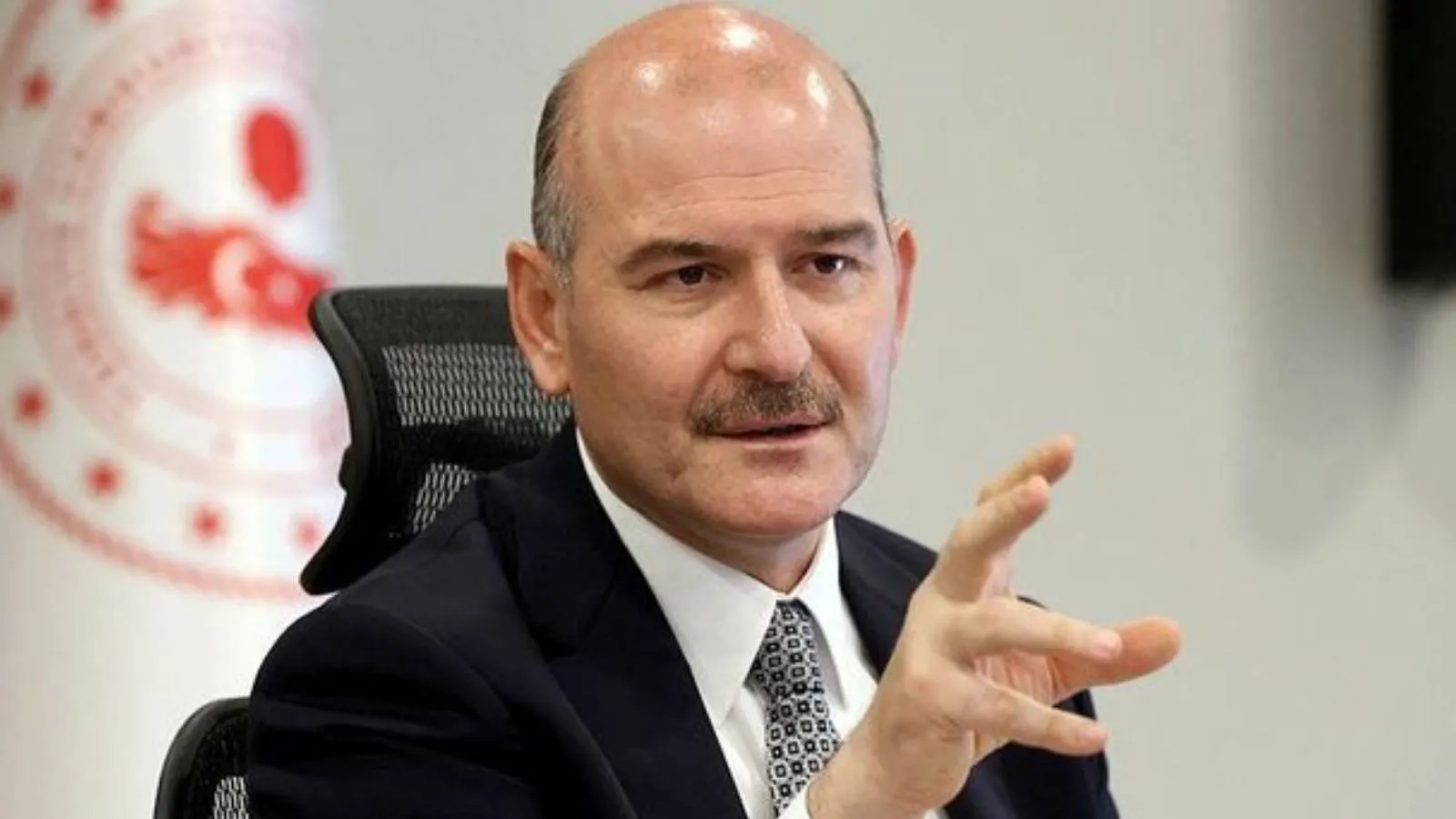 Cumhuriyet yazarı Pehlivan: Soylu'nun arşivi; FETÖ soruşturması yürüten başsavcıyı aradı "bir damar buldun gidiyorsun, kes artık" dedi