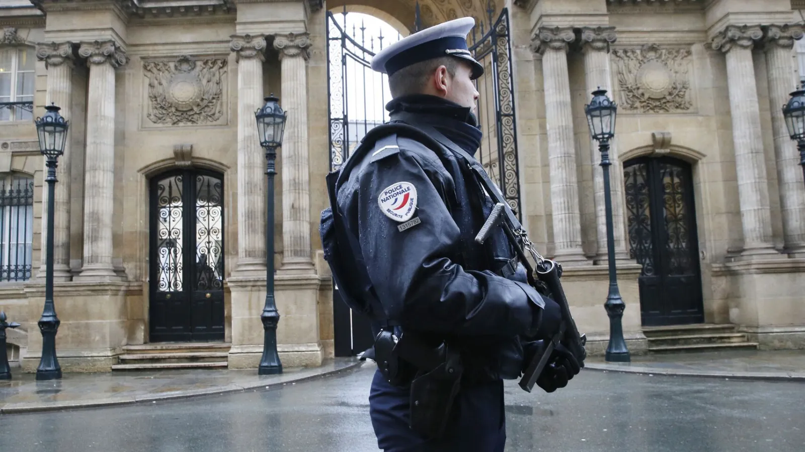 Elysee Sarayı'na 4 dakika mesafede uyuşturucu ağı yönetmekle suçlanıyor: Fransa’nın gündemindeki uyuşturucu kaçakçısı Fırat Çinko…