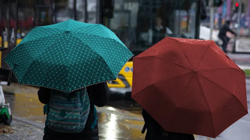 Meteoroloji saat verdi: İstanbul, Ankara ve İzmir dahil birçok il için sağanak yağış alarmı!