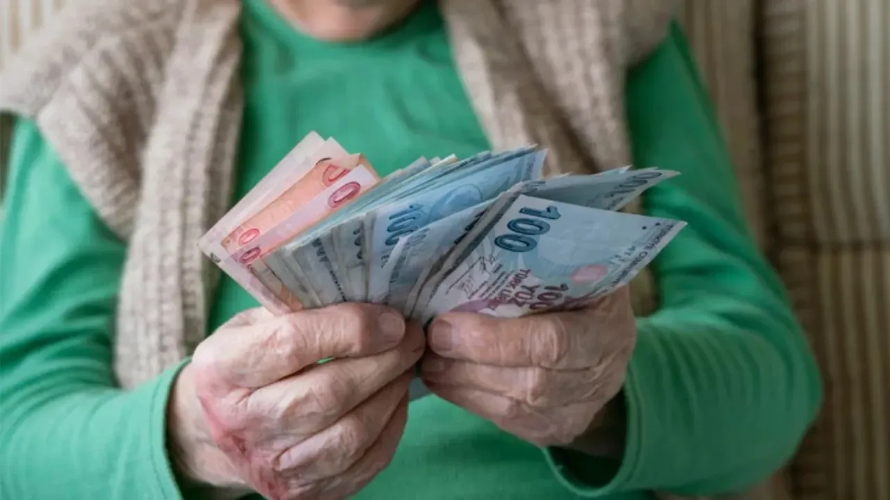 Emekliye yeni zam ve maaş sistemi: Hesap değişiyor; katsayı, gün sayısı ve primler yeniden düzenlenecek
