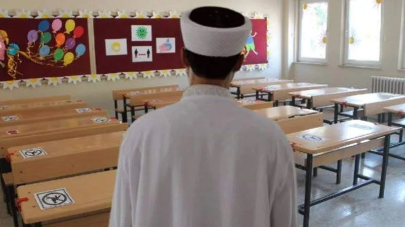 MEB, TÜGVA ile protokolünü yeniledi: Yaz tatilinde okullarda din eğitimi verilecek; Eğitim İş dava açacak