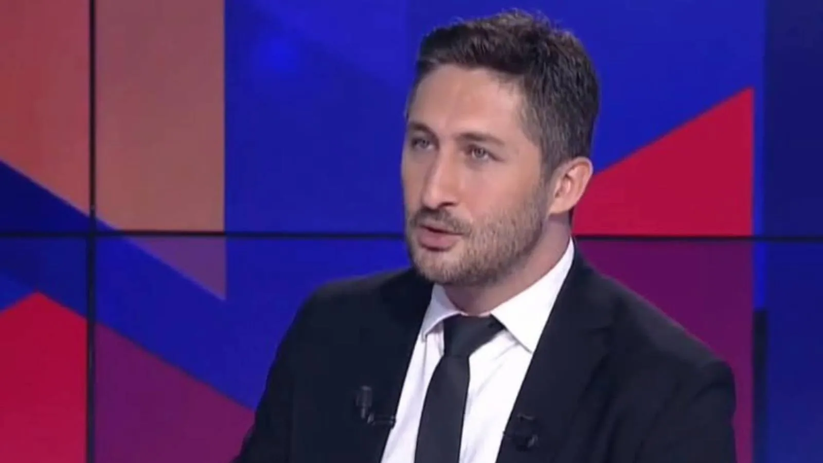 Sabri Sarıoğlu: Trabzonsporlu taraftarların maç sonrasında istifa tezahüratları yapması gereksiz