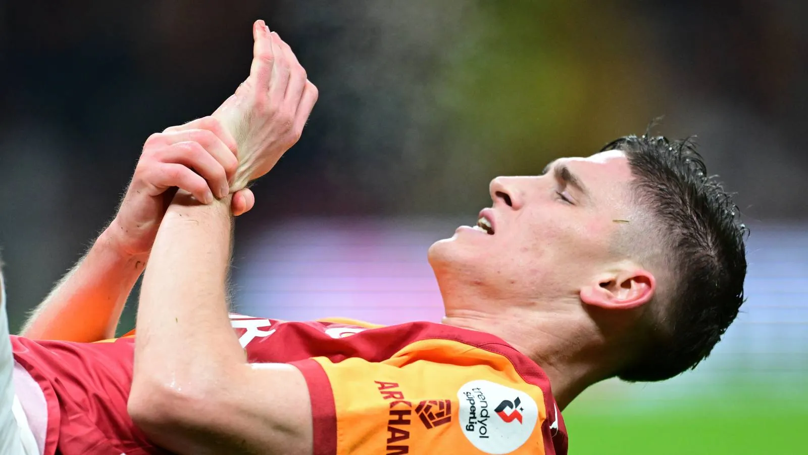 RT @T24spor: Roland Sallai: Benimle ilgilenen kulüpler olduğunu duydum ama daha kazanacağım kupalar var