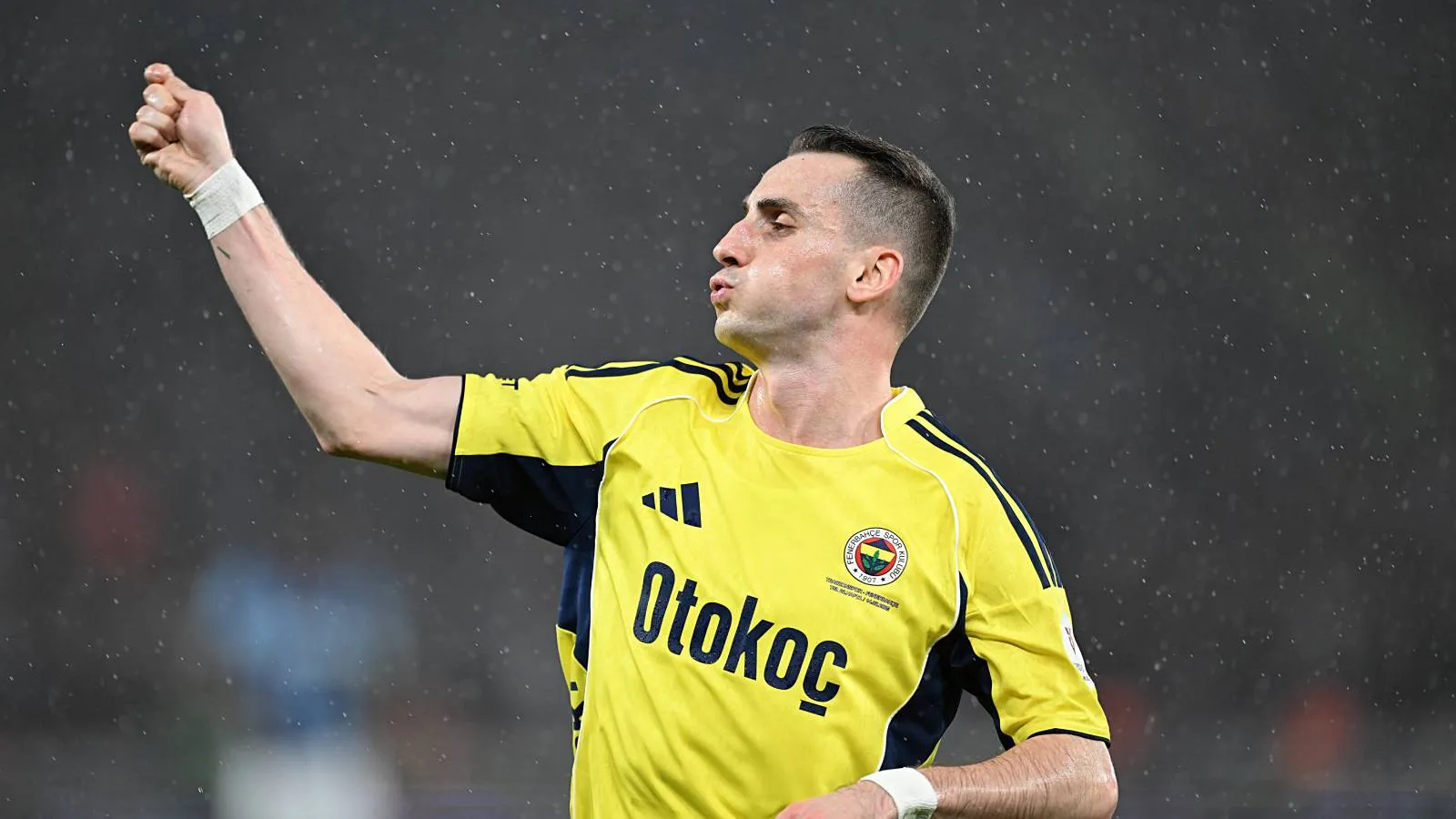Fenerbahçe'de Kerem Aktürkoğlu'nu ayağa kaldıran teşhis!