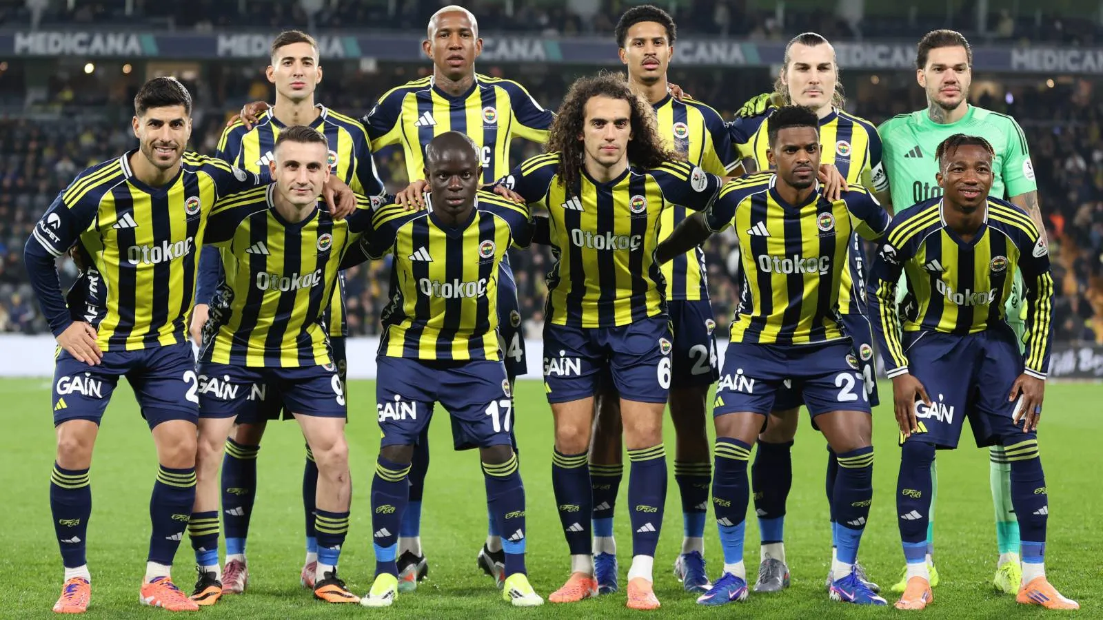 Fenerbahçe, ligin ilk 21 haftasını namağlup tamamladı; Tedesco, "Maşallah" dedi