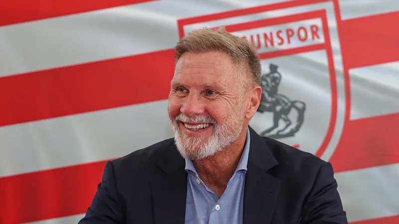 Samsunspor'da Thorsten Fink dönemi başladı